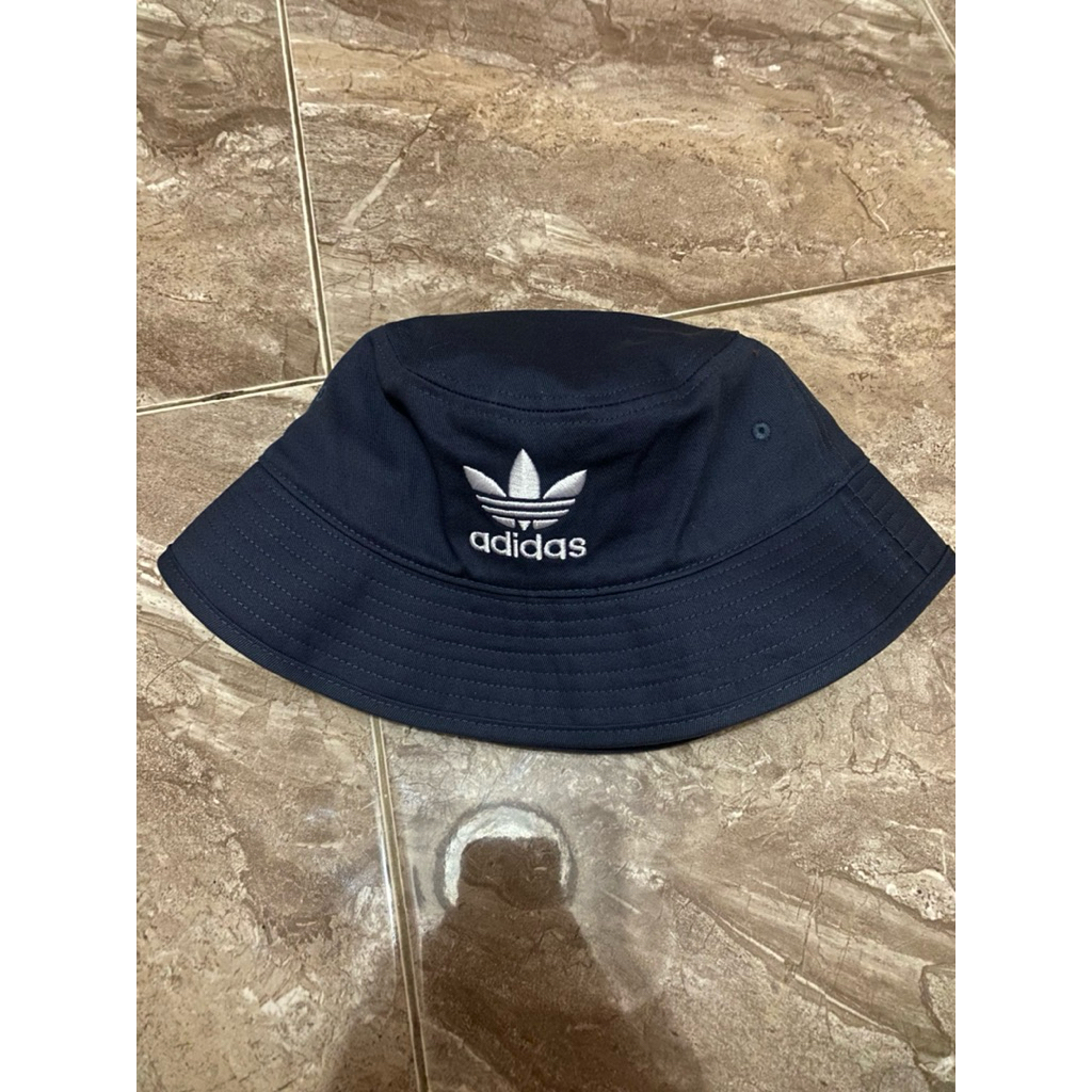 Bucket Hat Adidas