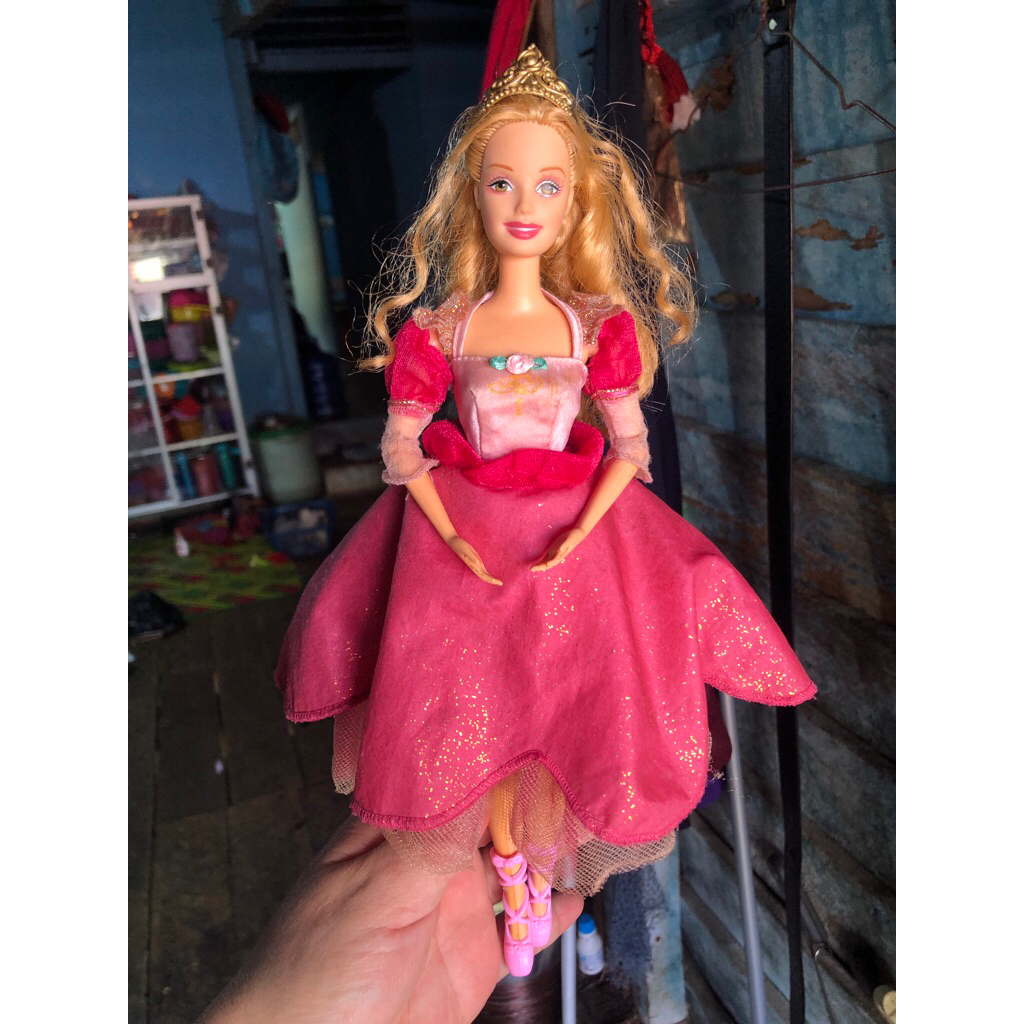 Barbie Genevieve