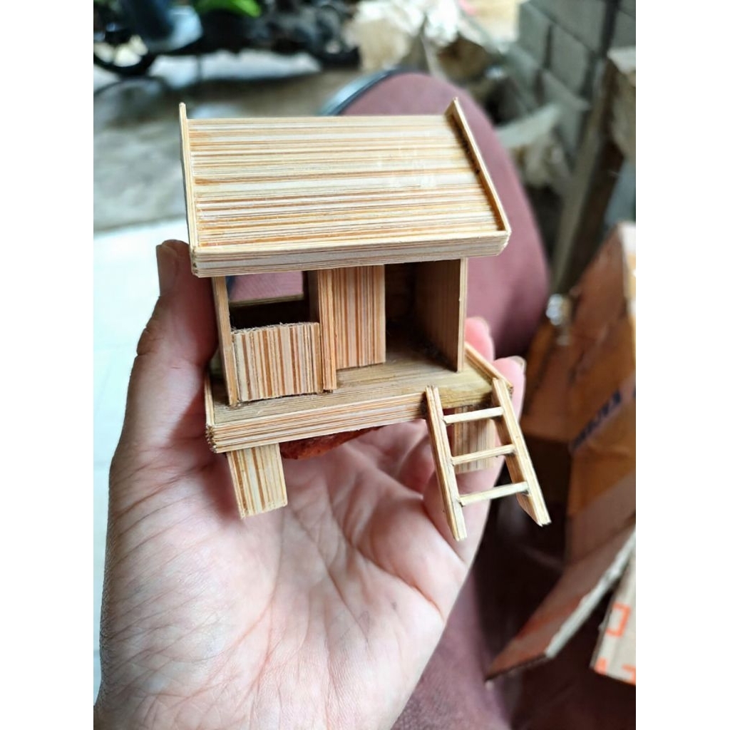 Miniatur rumah aquarium,rumah kelomang,rumah mainan