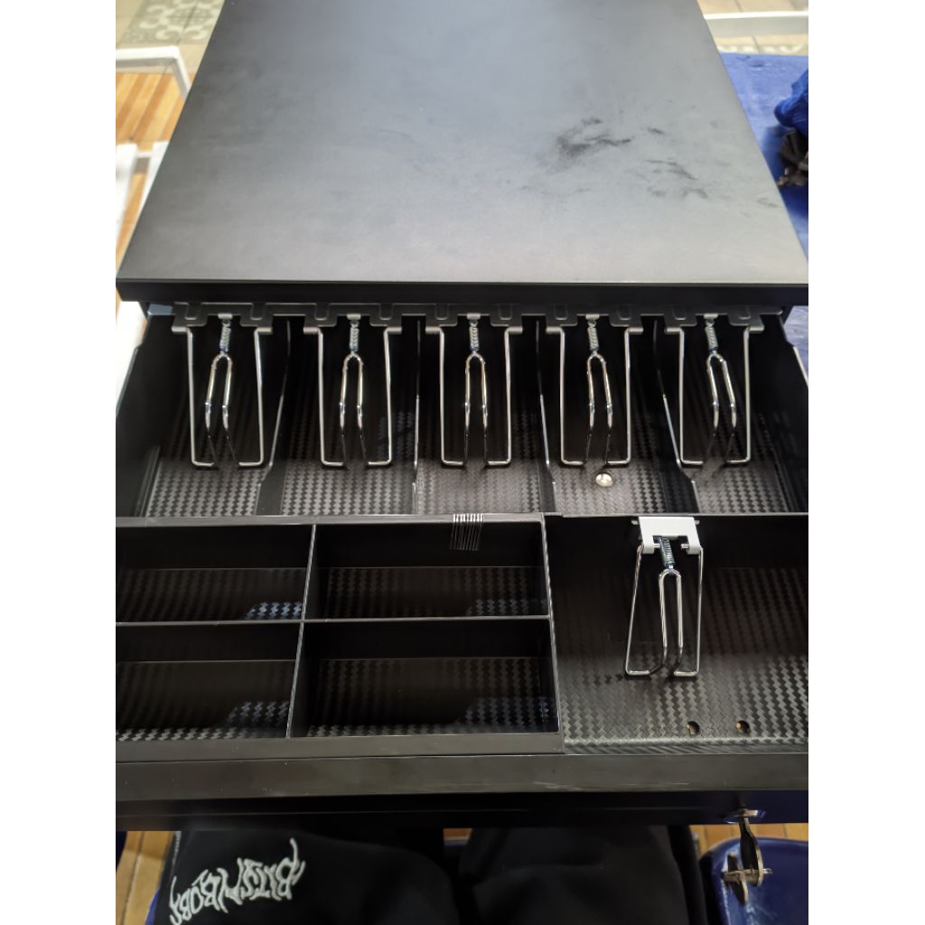 CASH DRAWER BARU