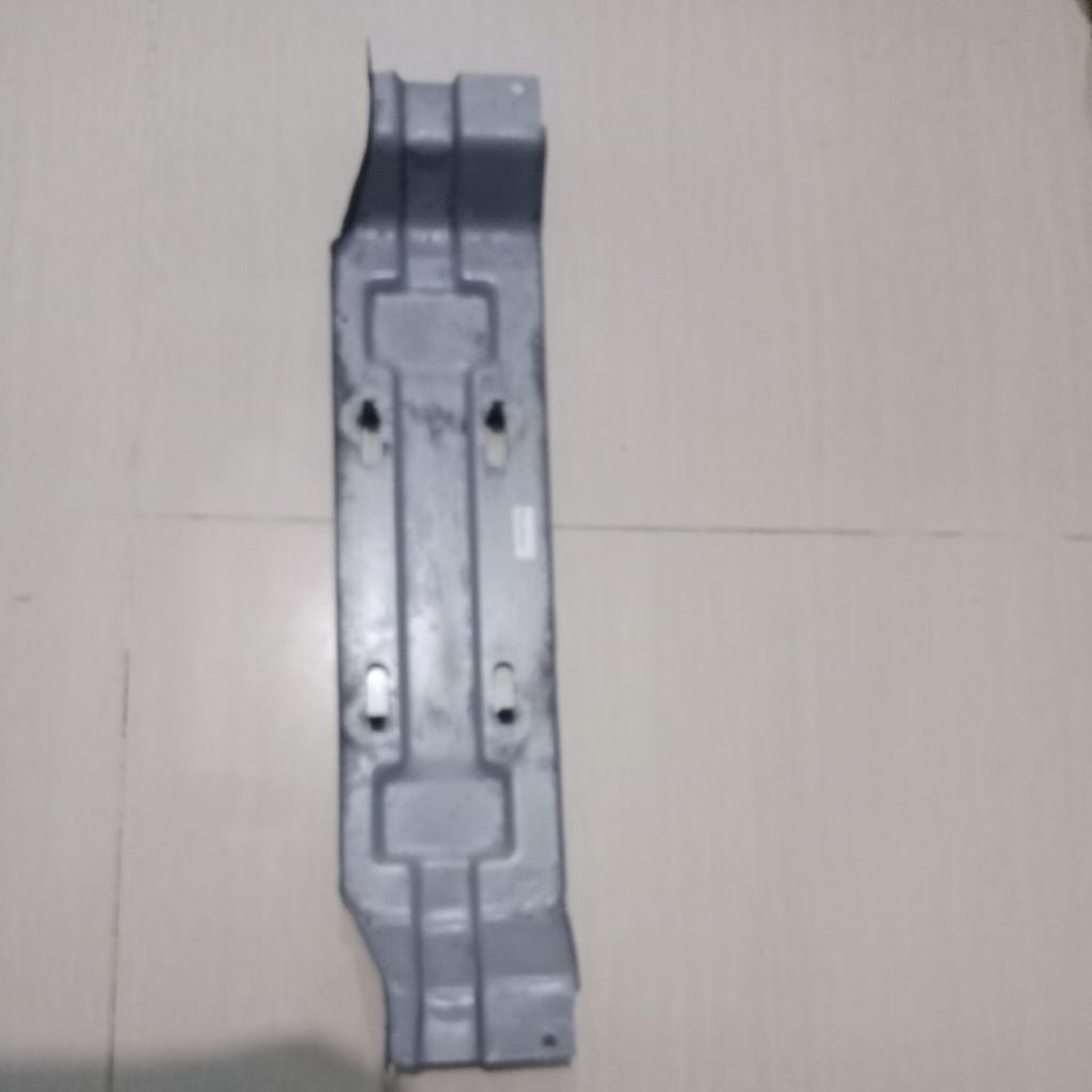 braket kulkas / kedudukan kompresor kulkas polytron 1 pintu copotan