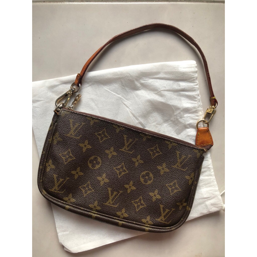 lv pochette 2008 // preloved lv pochette