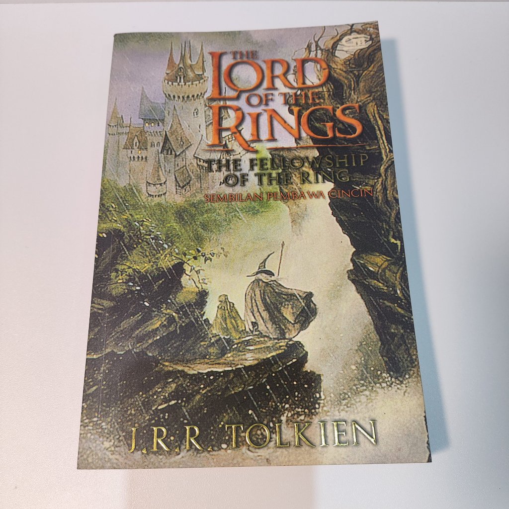 Novel The Lord of The Rings The Fellowship of The Ring (Sembilan Pembawa Cincin) Bekas Original Baha