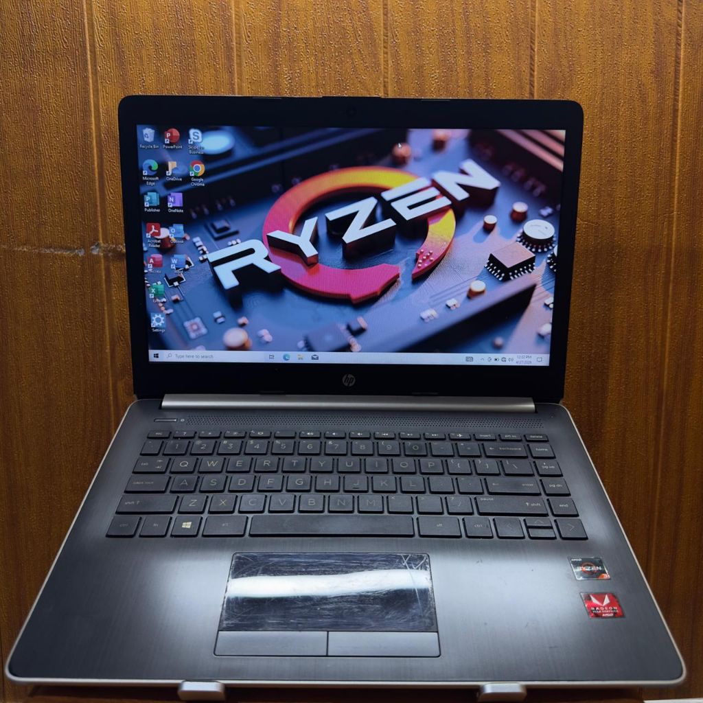 HP 14 Ryzen 3 2200U | Radeon Vega 3 | RAM 4GB | SSD 128GB | Slim | Second Original