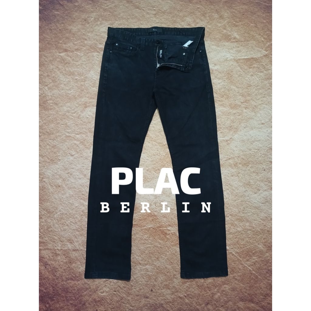 Celana jeans pria PLAC BERLIN slim straight bekas pakai
