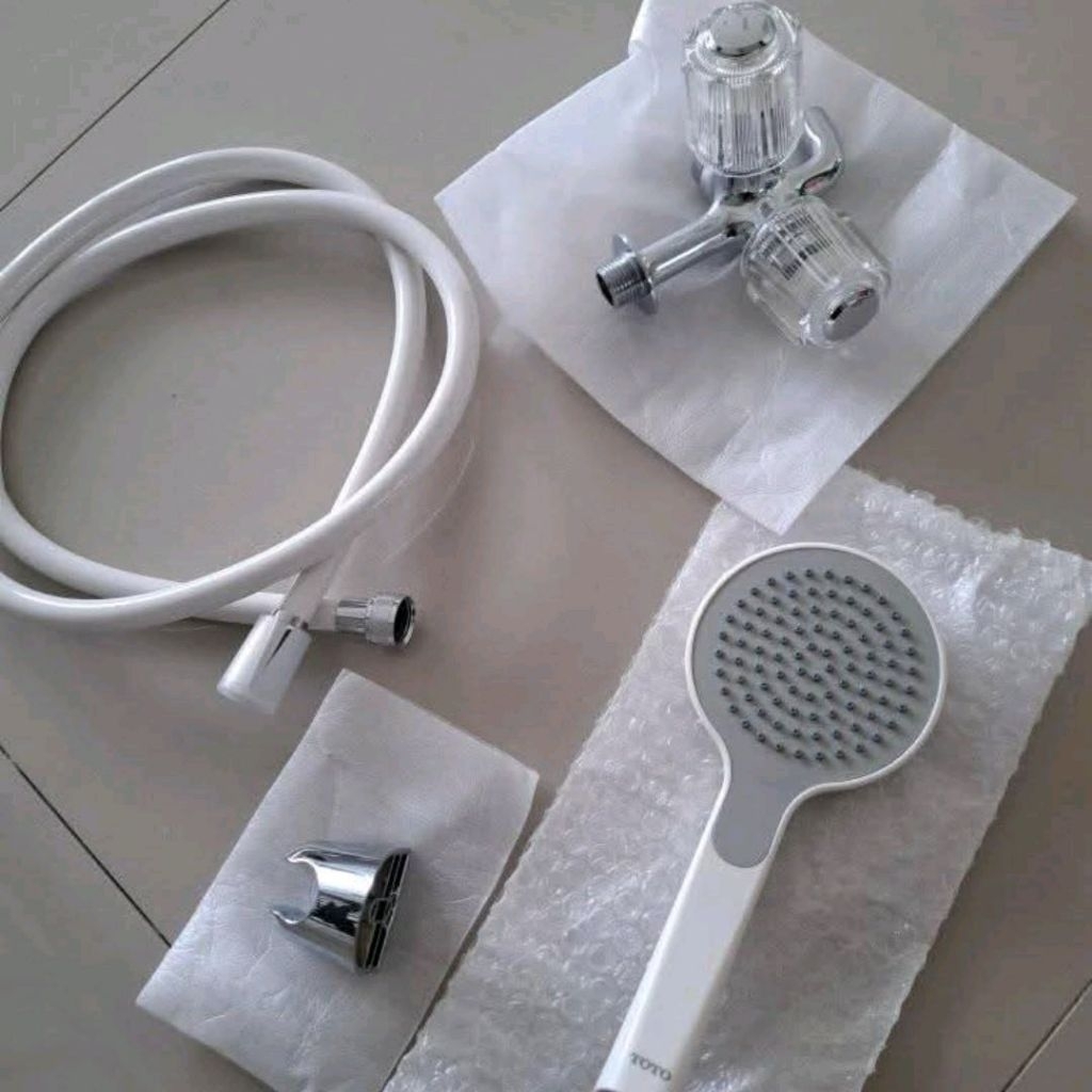 TOTO TX423SZ | TX 423 SZ (Baru Original)Hand shower set with sink tap TOTO TX423SZ | TX 423 SZ (Baru