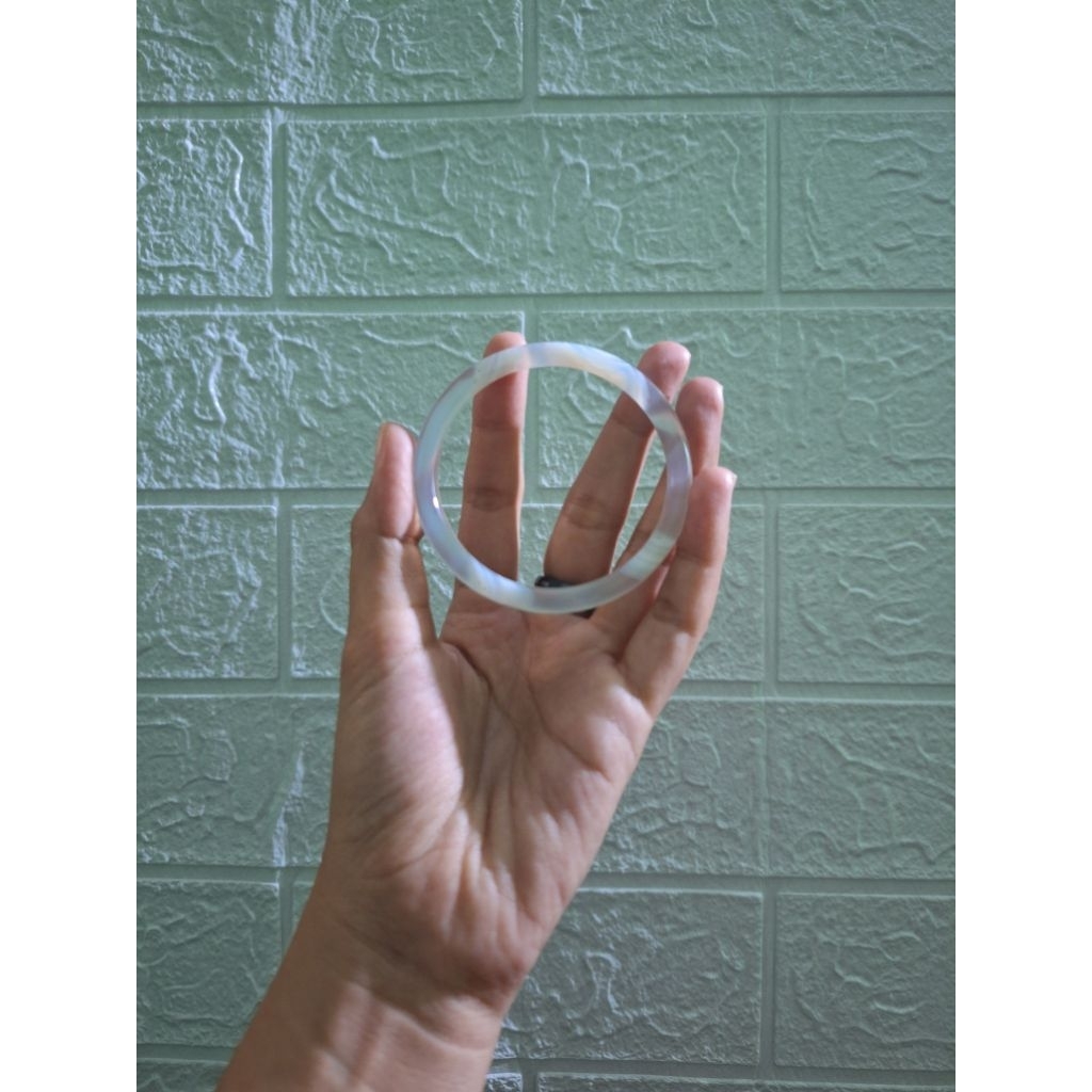 Bangle Calsedony Size 53,4 mm