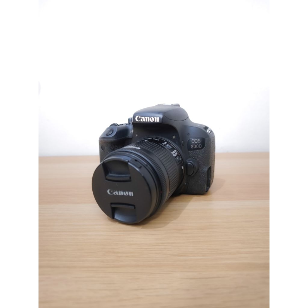 Canon 800 D second