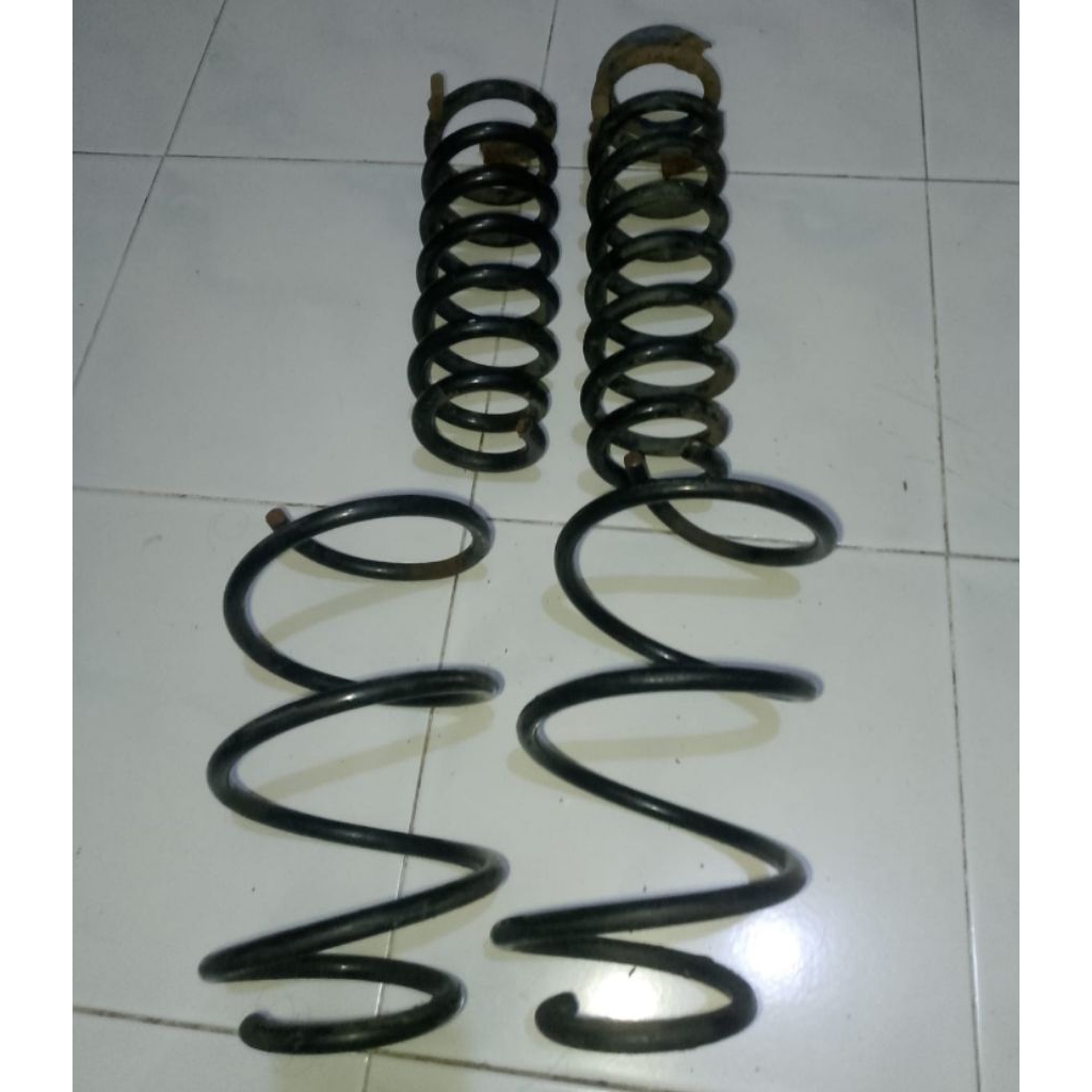 Per depan belakang set BMW E90 (ceper 5cm)