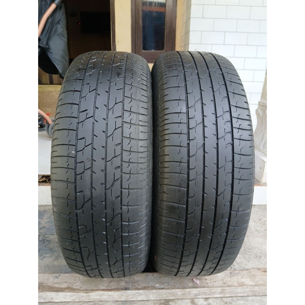 Ban Bridgestone 205/65 R15