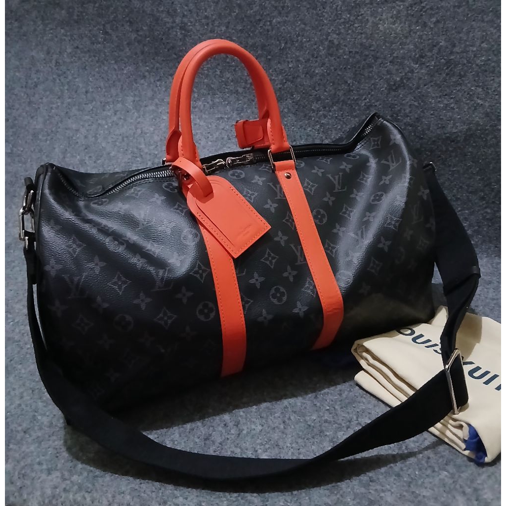 LV Travel Keepall Bandouliere Monogram Eclipse 2021 Preloved with DB