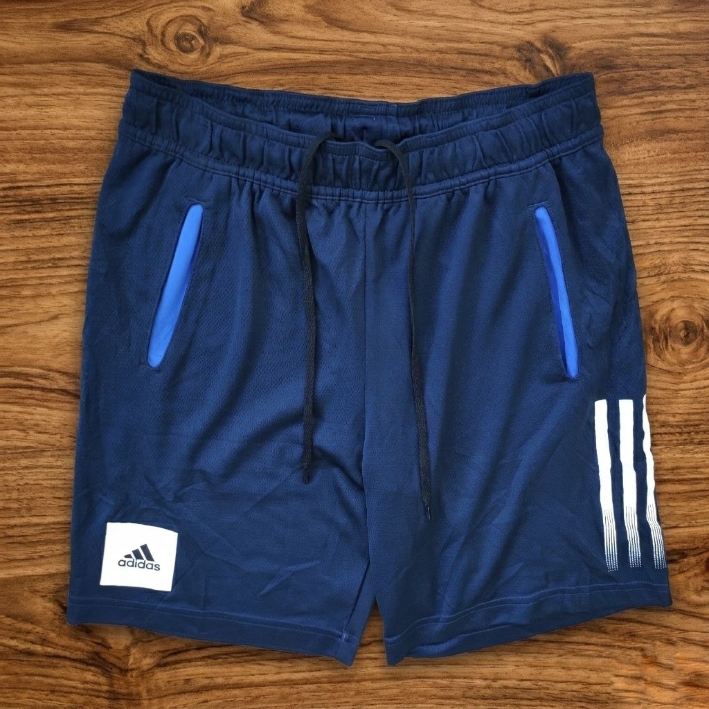 CELANA PENDEK ADIDAS STRIPED PRELOVED