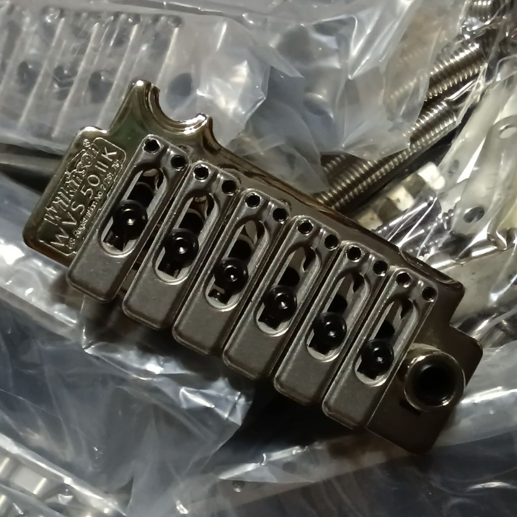 Tremolo Wilkinson WVS 50 II K Tremolo Semi Updown 2 Pivot