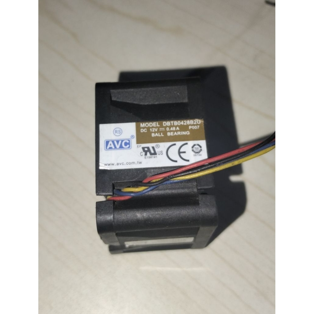 KIPAS FAN 2PIN 4X4 5V 0.48A T 2.8CM BEKAS