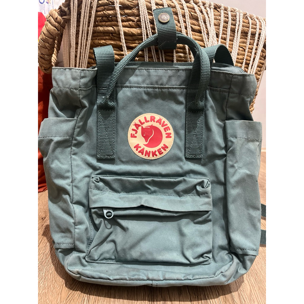 Fjallraven Kanken tote mini sky blue