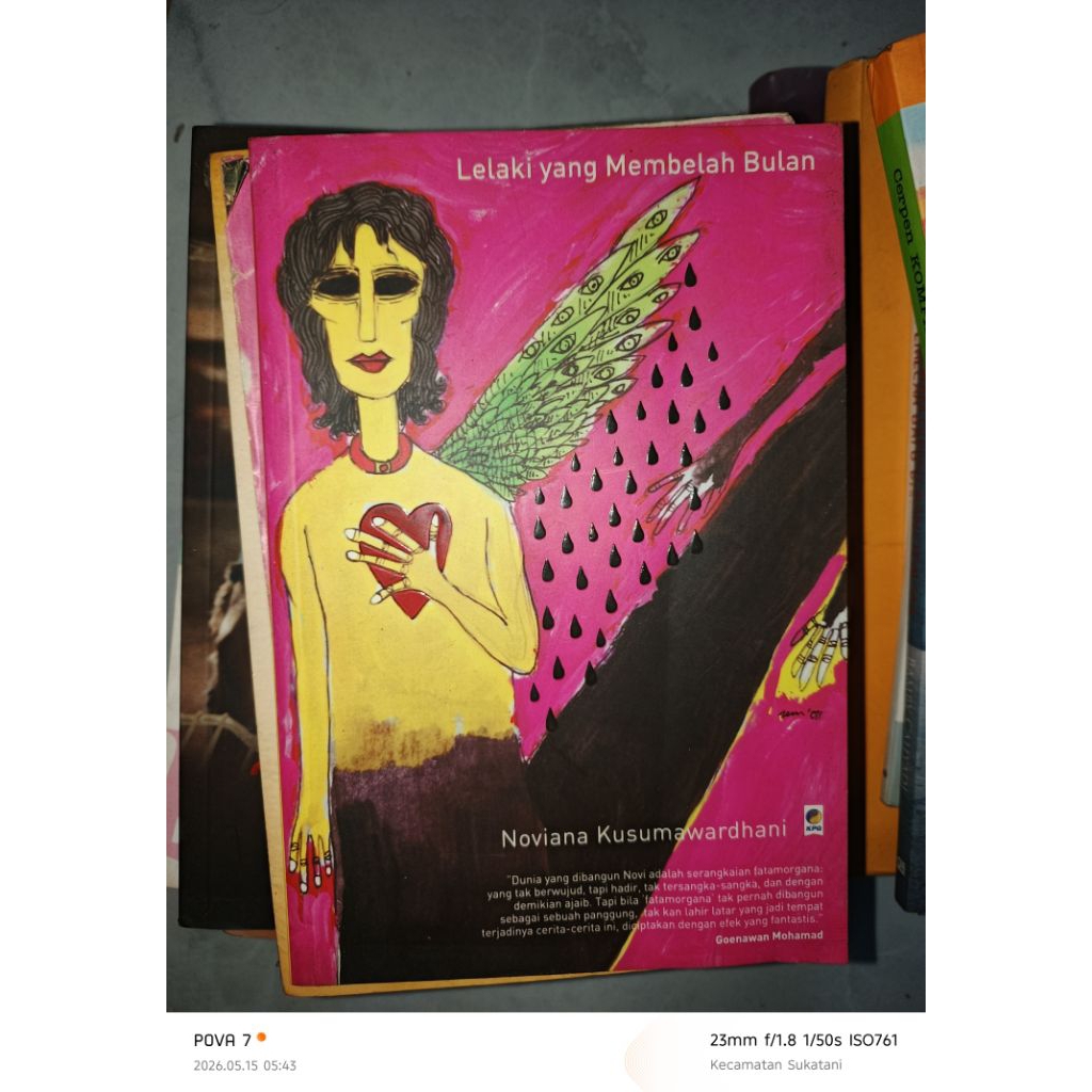 lelaki yang membelah bulan noviana K.  ISBN