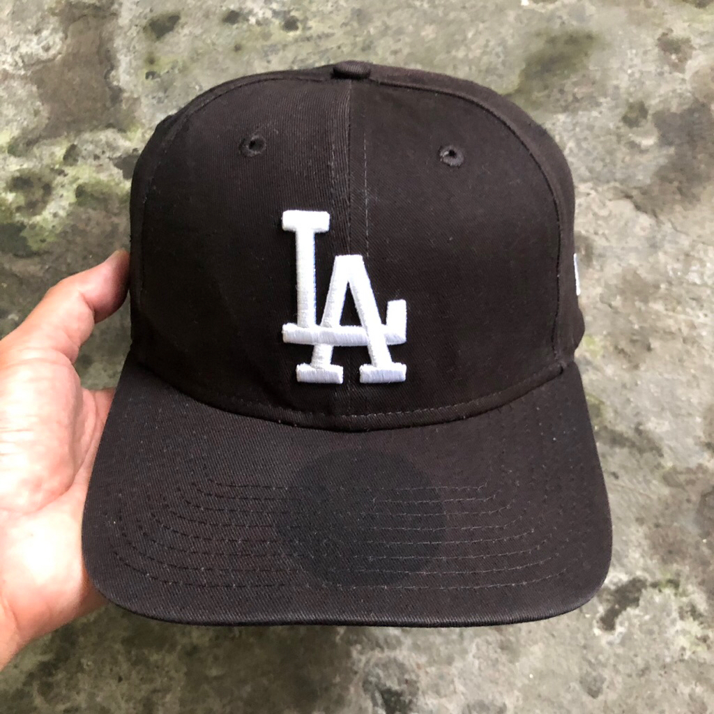 Topi Bekas Second NE LA Black