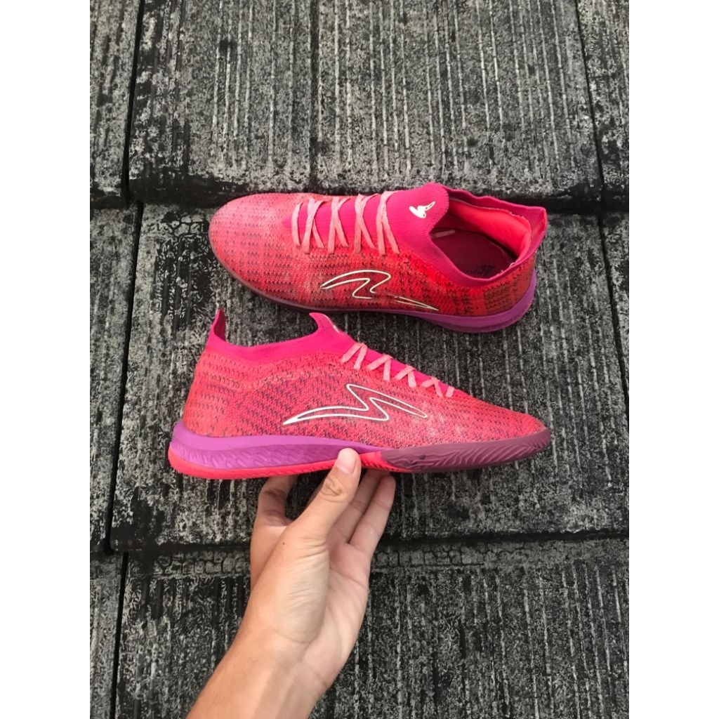 SPECS alpha foam elite