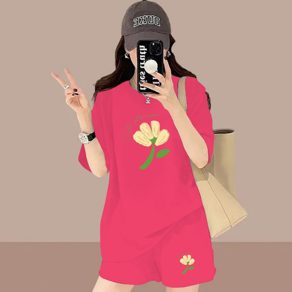 One set Kaos perempuan/ One set