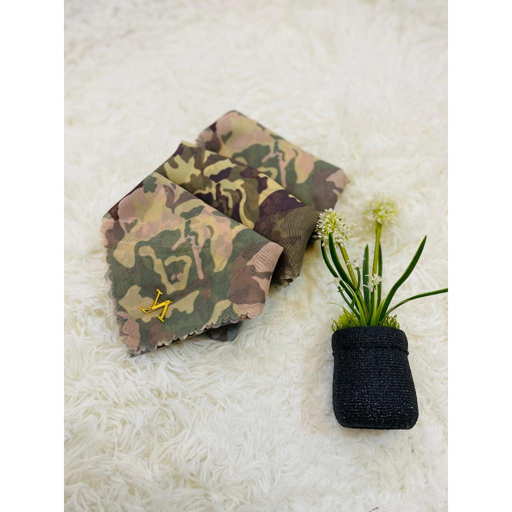 Bundling Army Hijab