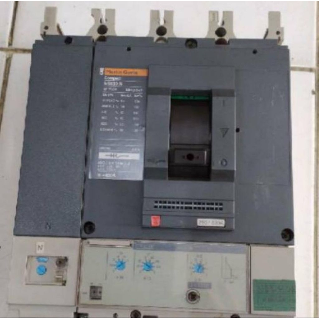 MccB 630n 4pol 630a + motores ORI Merlin gerin