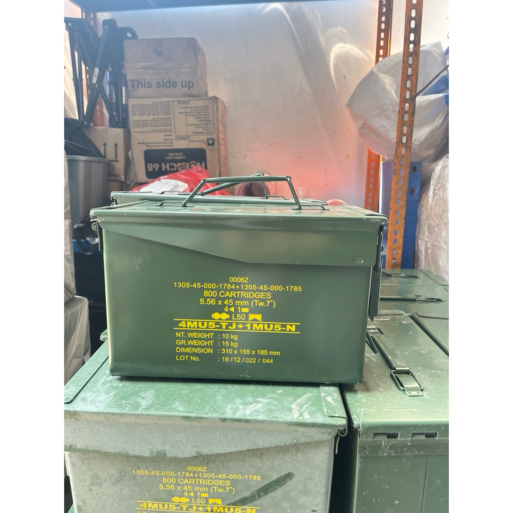 BOX KOTAK BESI BEKAS / KOTAK BESI PENYIMPANAN