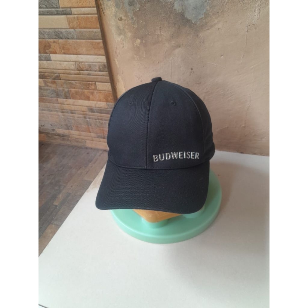 BUNDLING TOPI BUDWEISER VINTAGE + KAOS BUDWEISER VINTAGE