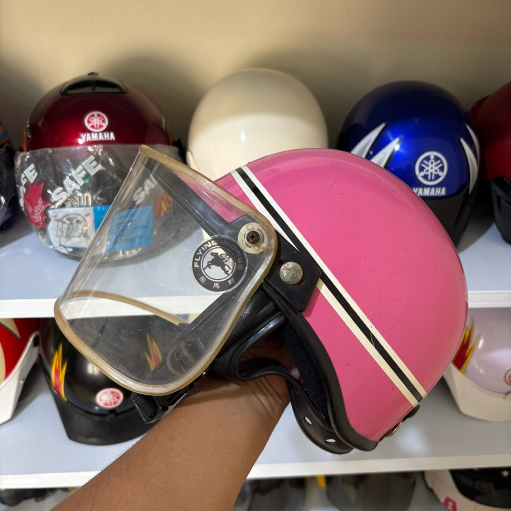 HELM LAWAS KLASIK JADUL CETOK FLYING HORSE BICYCLE HAT ORIGINAL