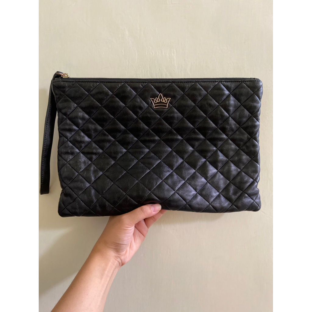 J.Estina - Clutch hitam kulit