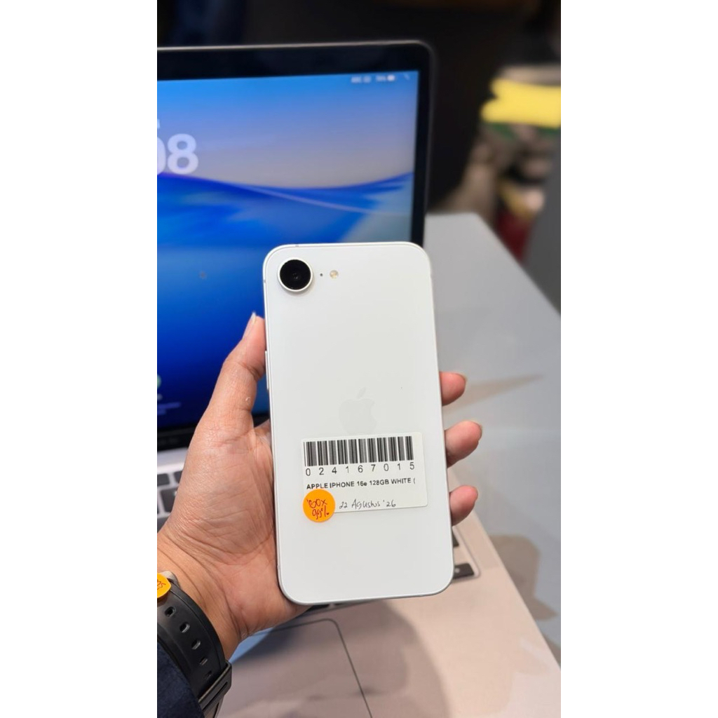 Second iPh*ne 16 e • 128GB • iBox