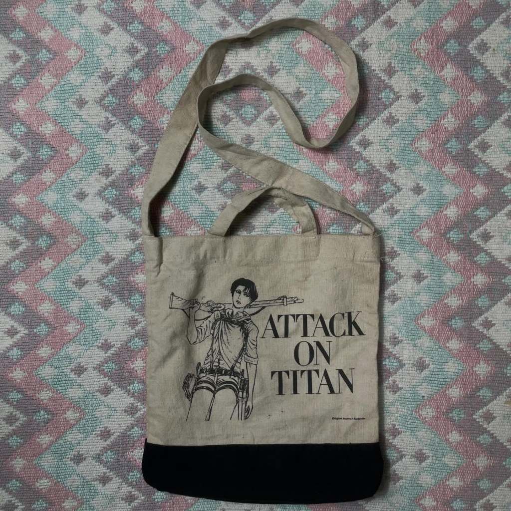 Tote / Sling Bag Vintage BEAMS X ATTACK ON TITAN Limited Edition bahan canvas