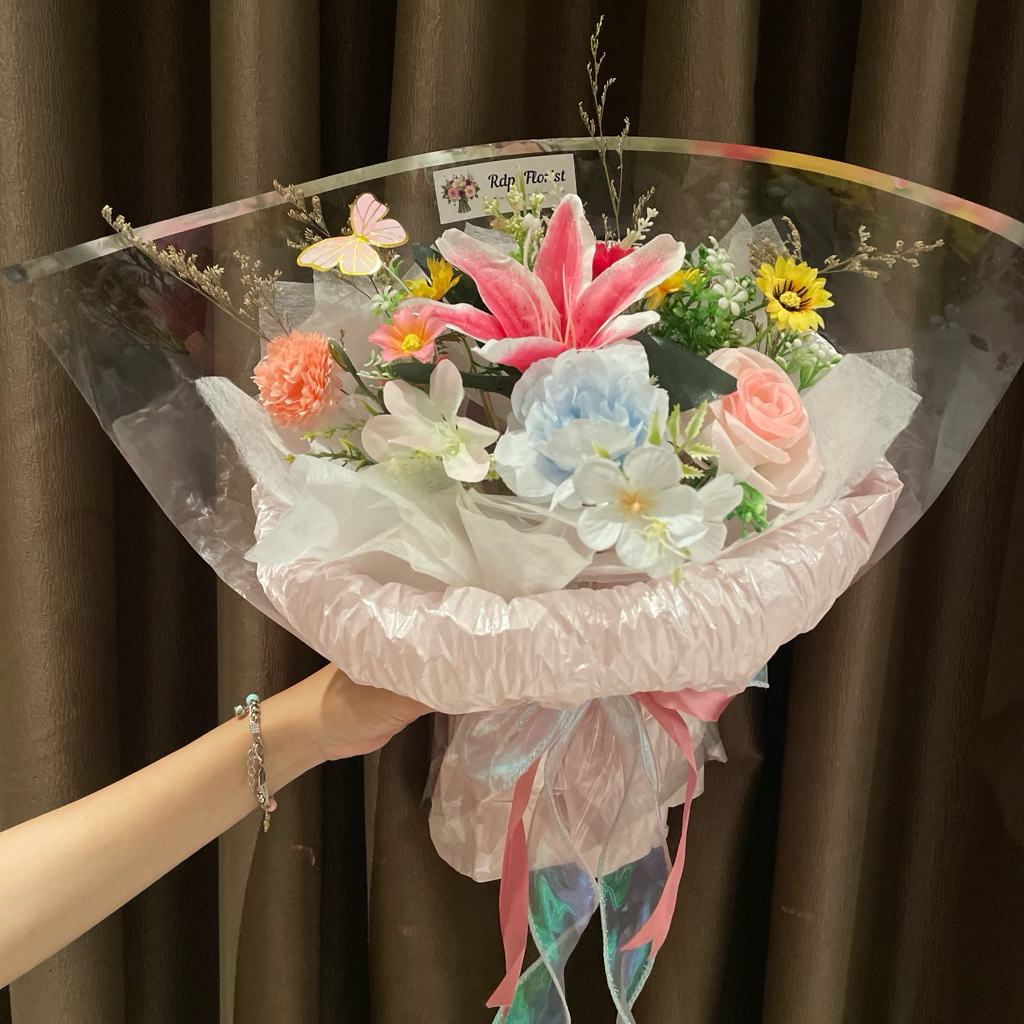 Round buket korea / Buket bunga wisuda / Buket bunga artificial