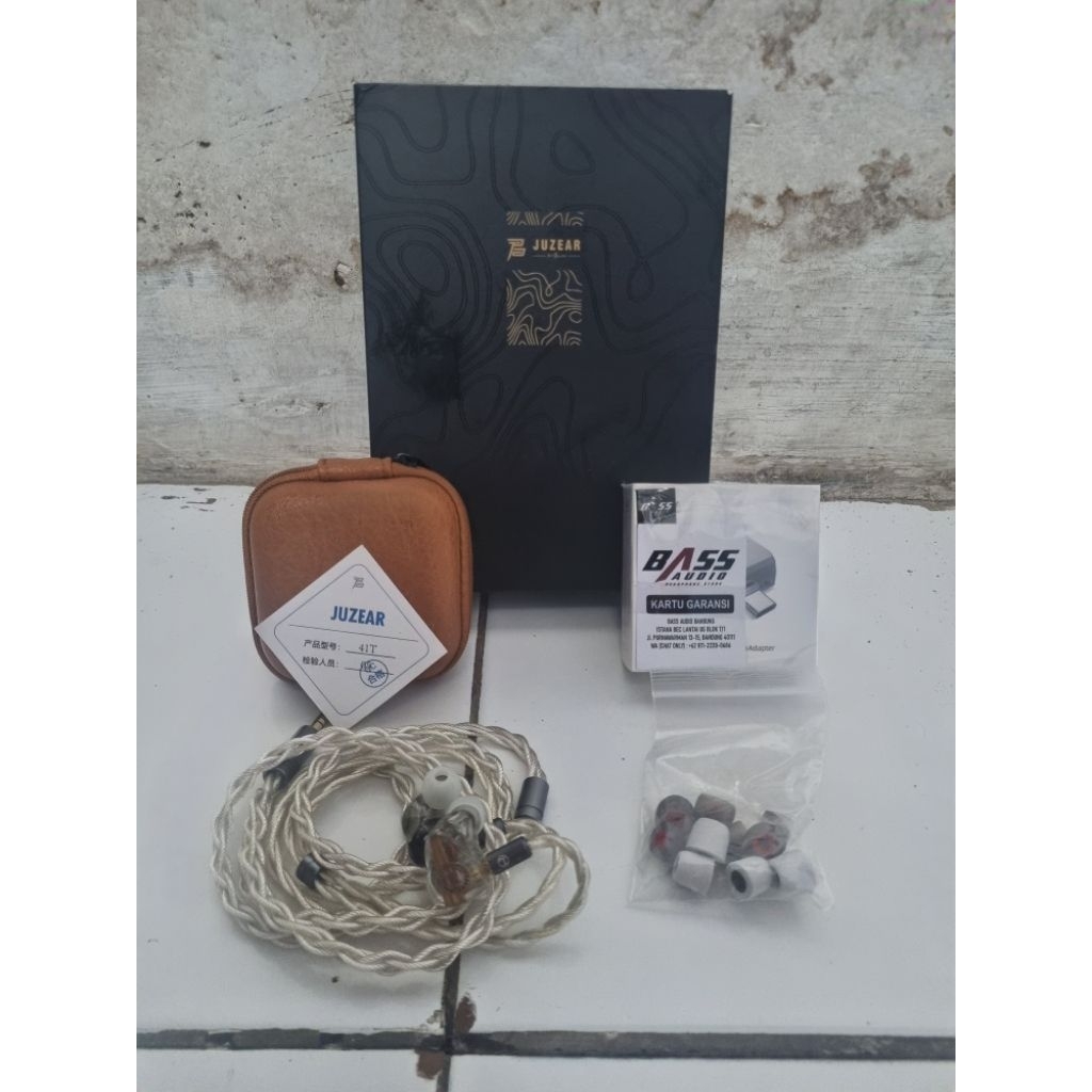 IEM Preloved Juzear 41T