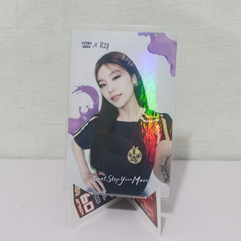 PC Photocard Kpop Collab Itzy x Ultramilk Yeji