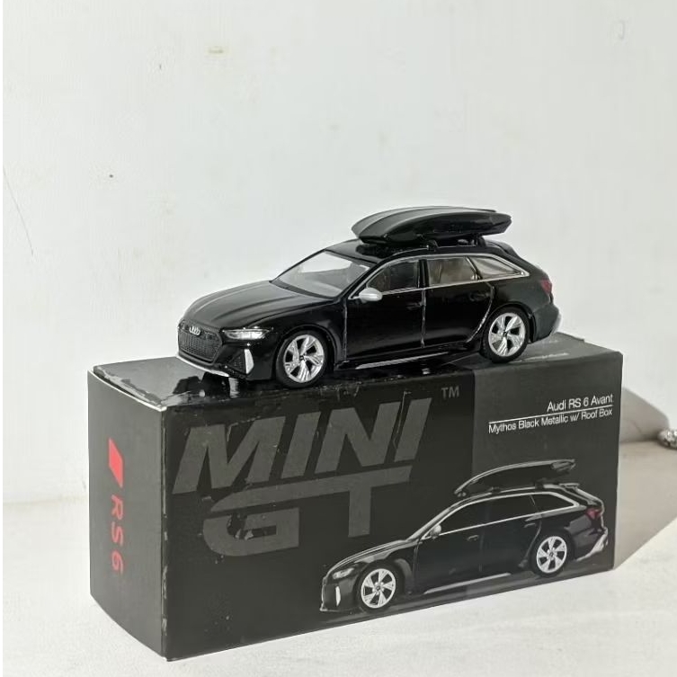 MINI GT AUDI AVANT RS6 BLACK