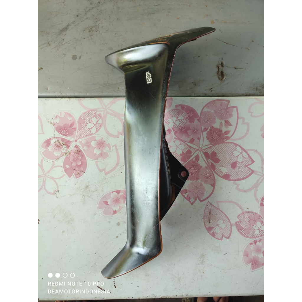 sayap legshield luar yamaha fizr original kiri / 4067