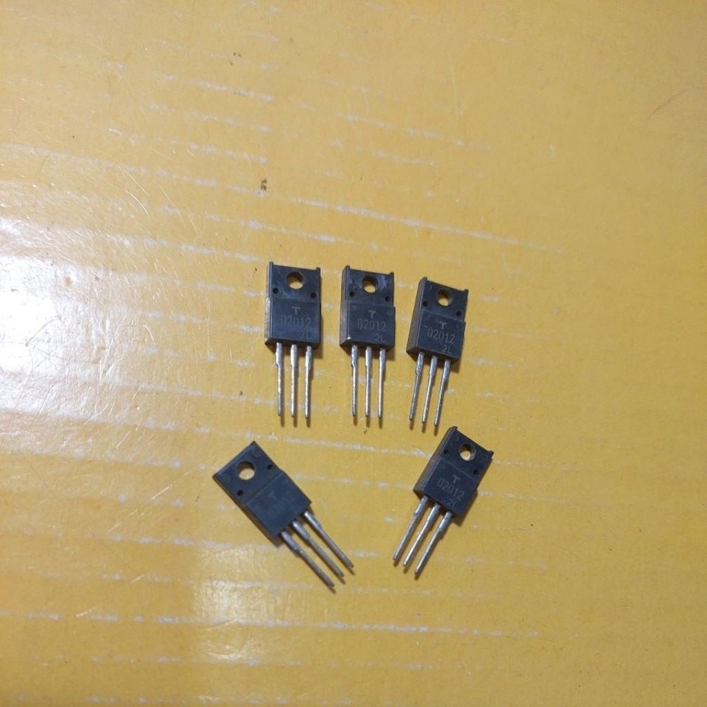 D 2012  TRANSISTOR NPN ASLI ORI