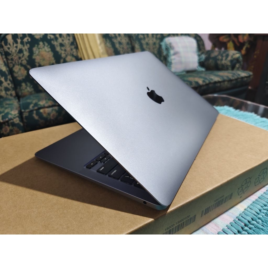 laptop macbook air m1 8/256 ex ibox