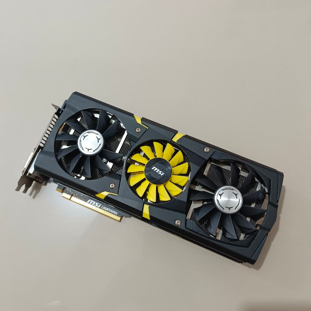 VGA MSI LIGHTING R9 290X 4GB GDDR5 (RUSAK)