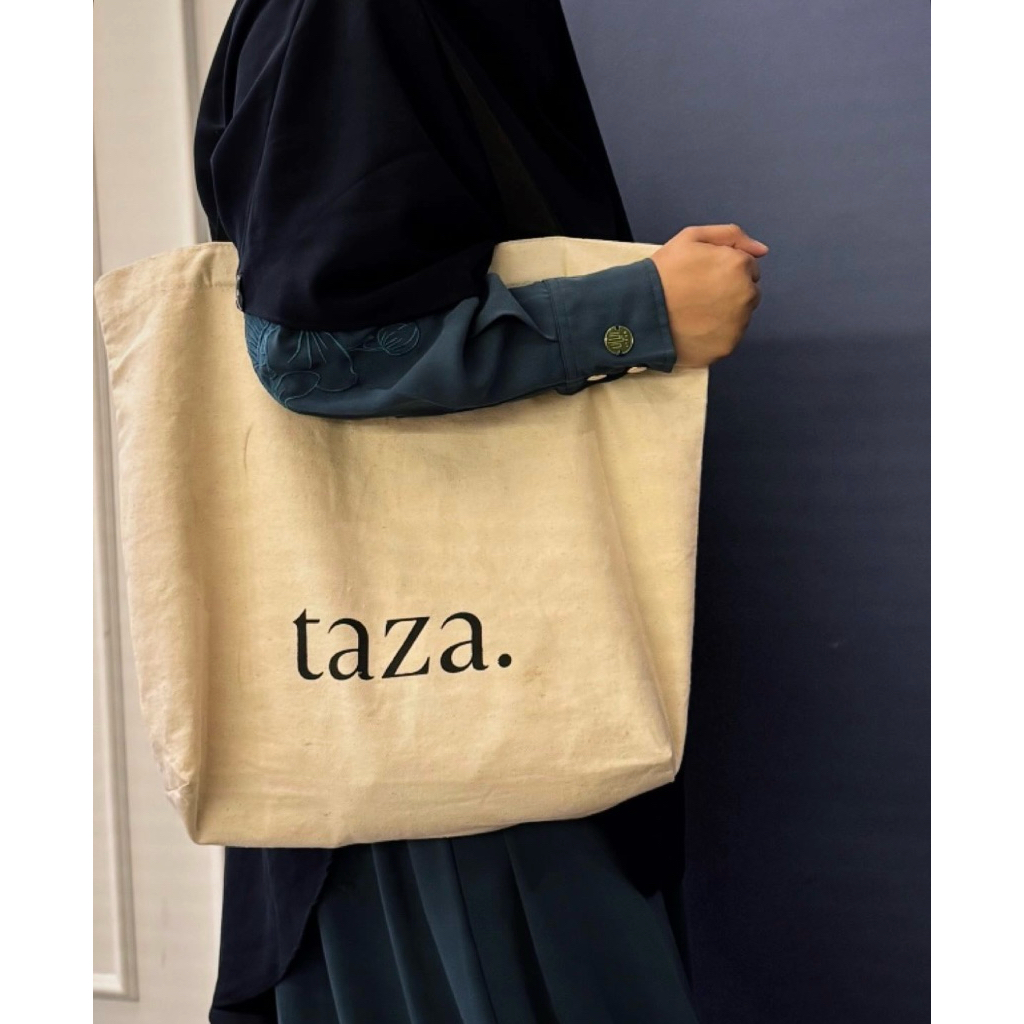 PRELOVED WITH DEFECT by Itsar Syari