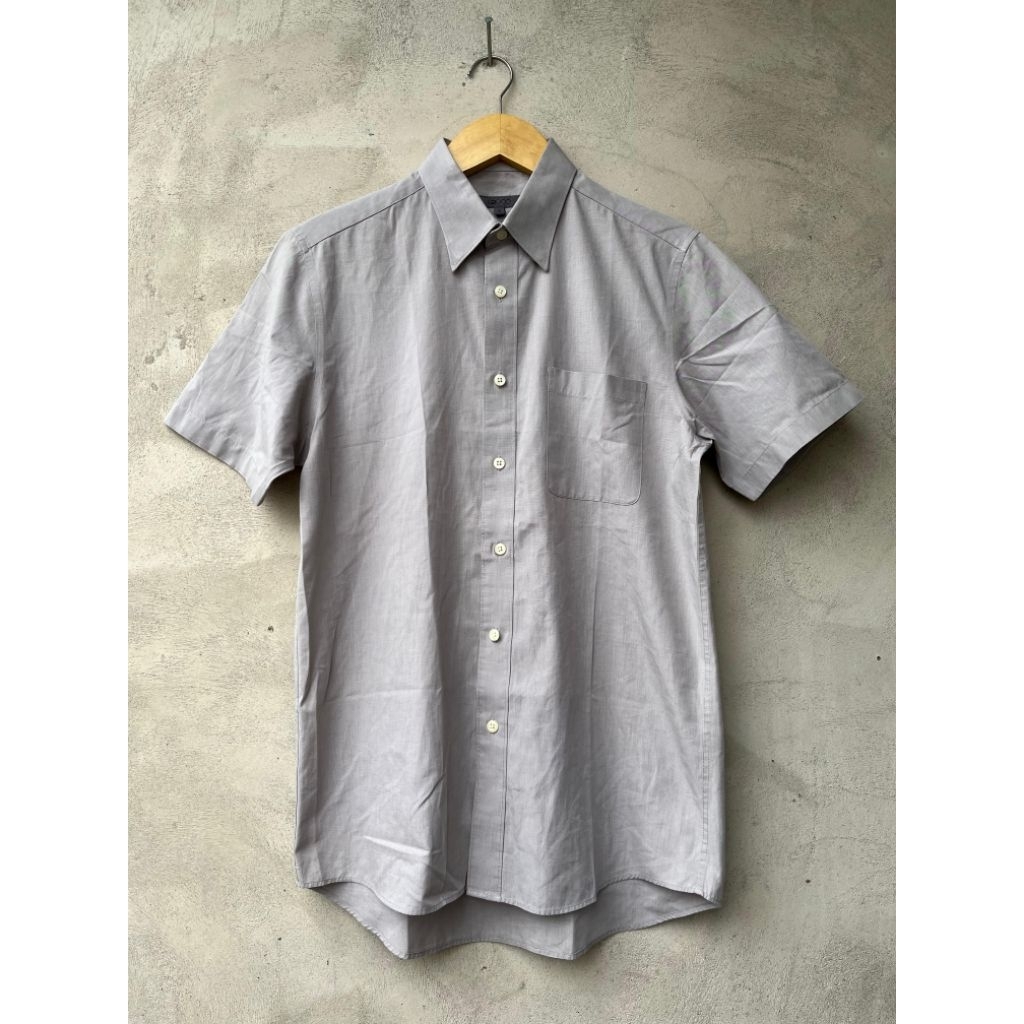G2000 man gray kemeja M