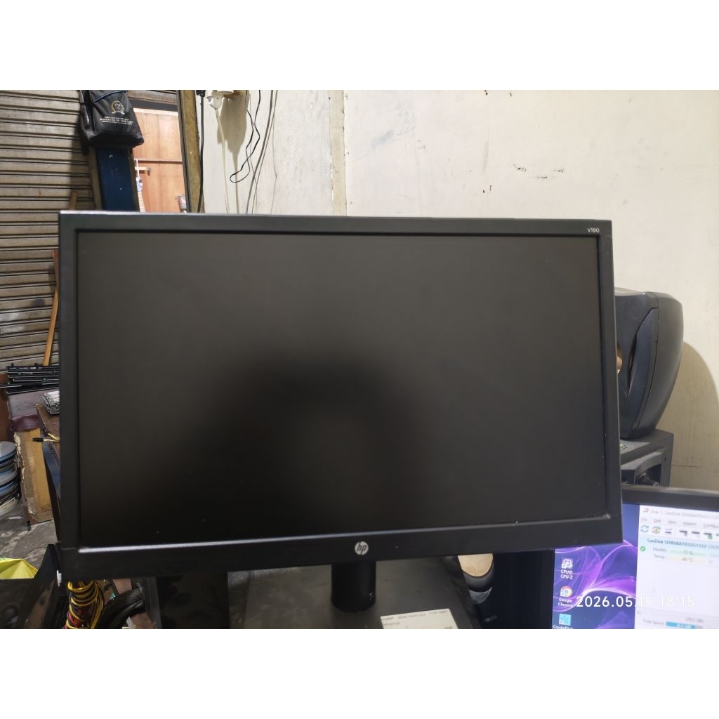 Lcd Monitor Hp 19 inch normal
