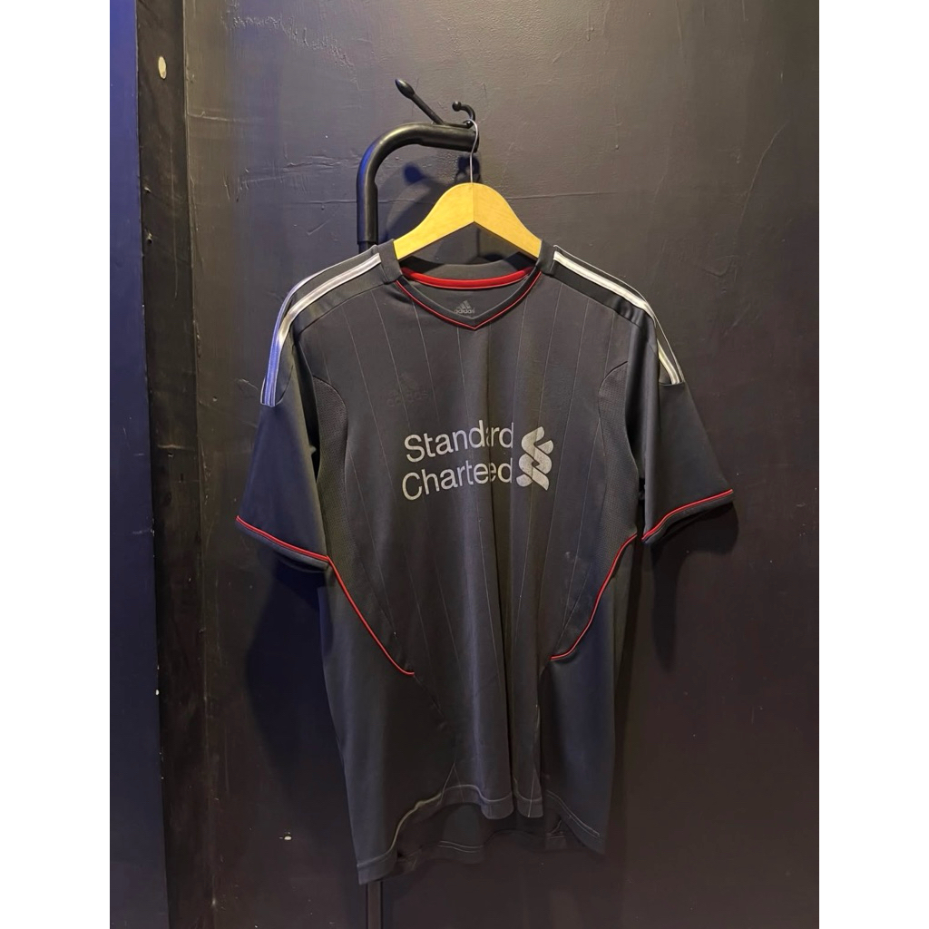 liverpool away 2011/2012 original