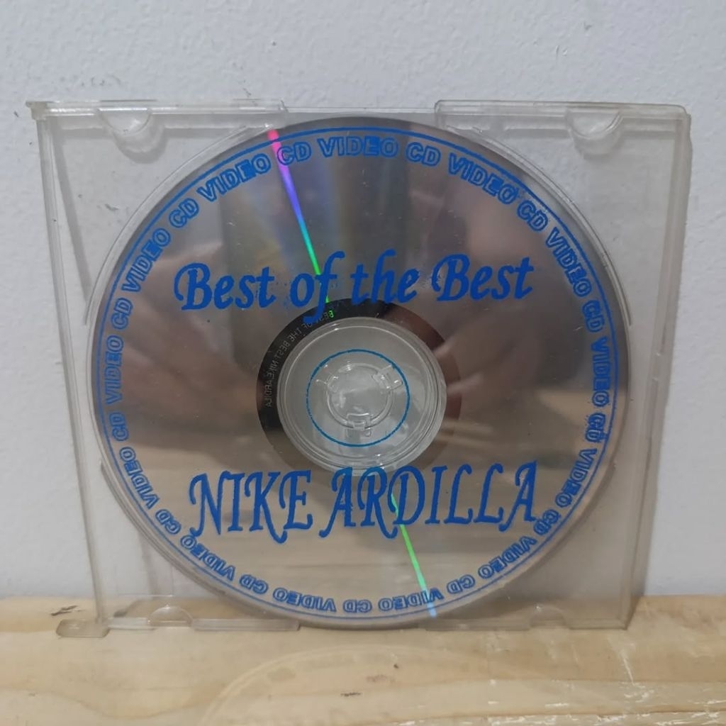 VCD NIKE ARDILLA - Best Of The Best (Karaoke)
