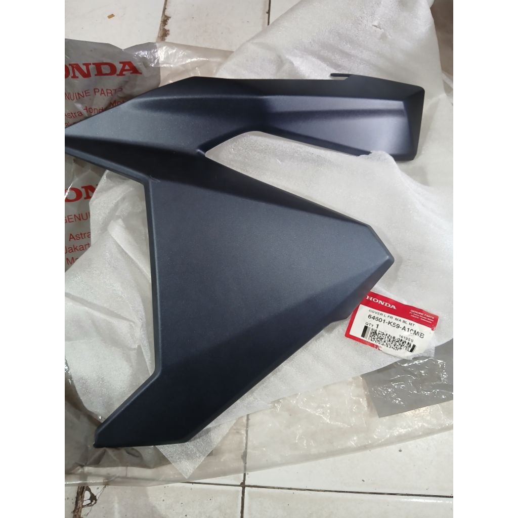 64601 K59 A10 MIB COVER SAYAP DEPAN VARIO 125 150 LED KIRI ORIGINAL AHM