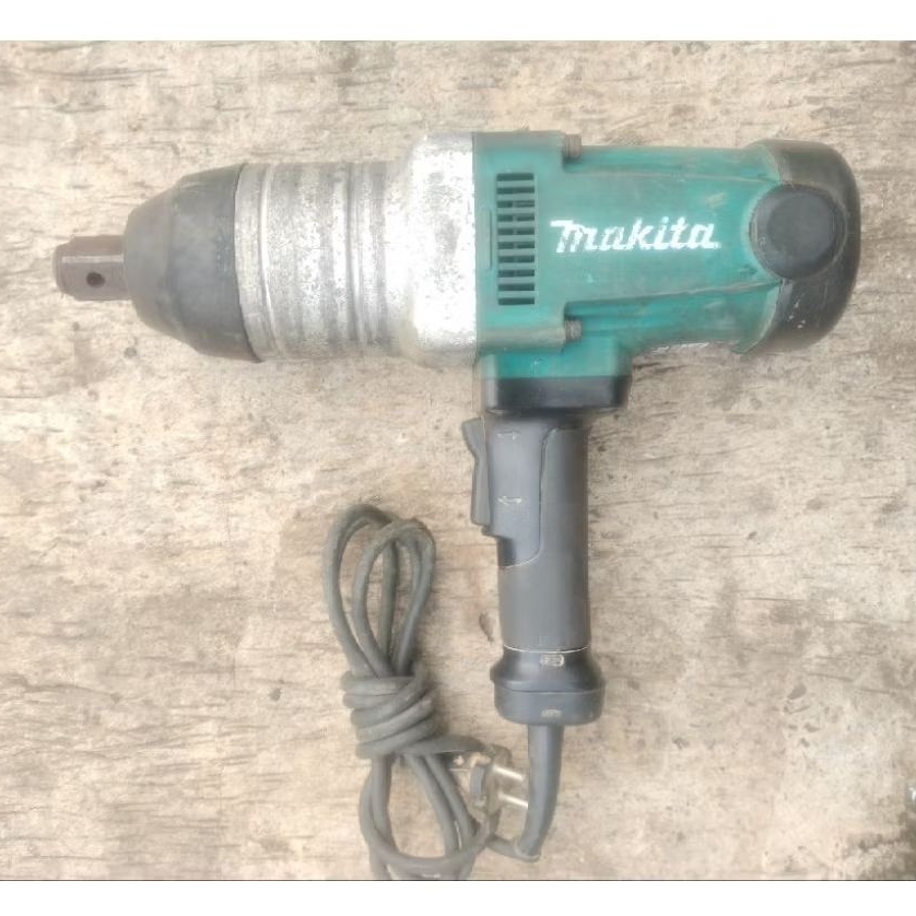 Impact Makita TW1000