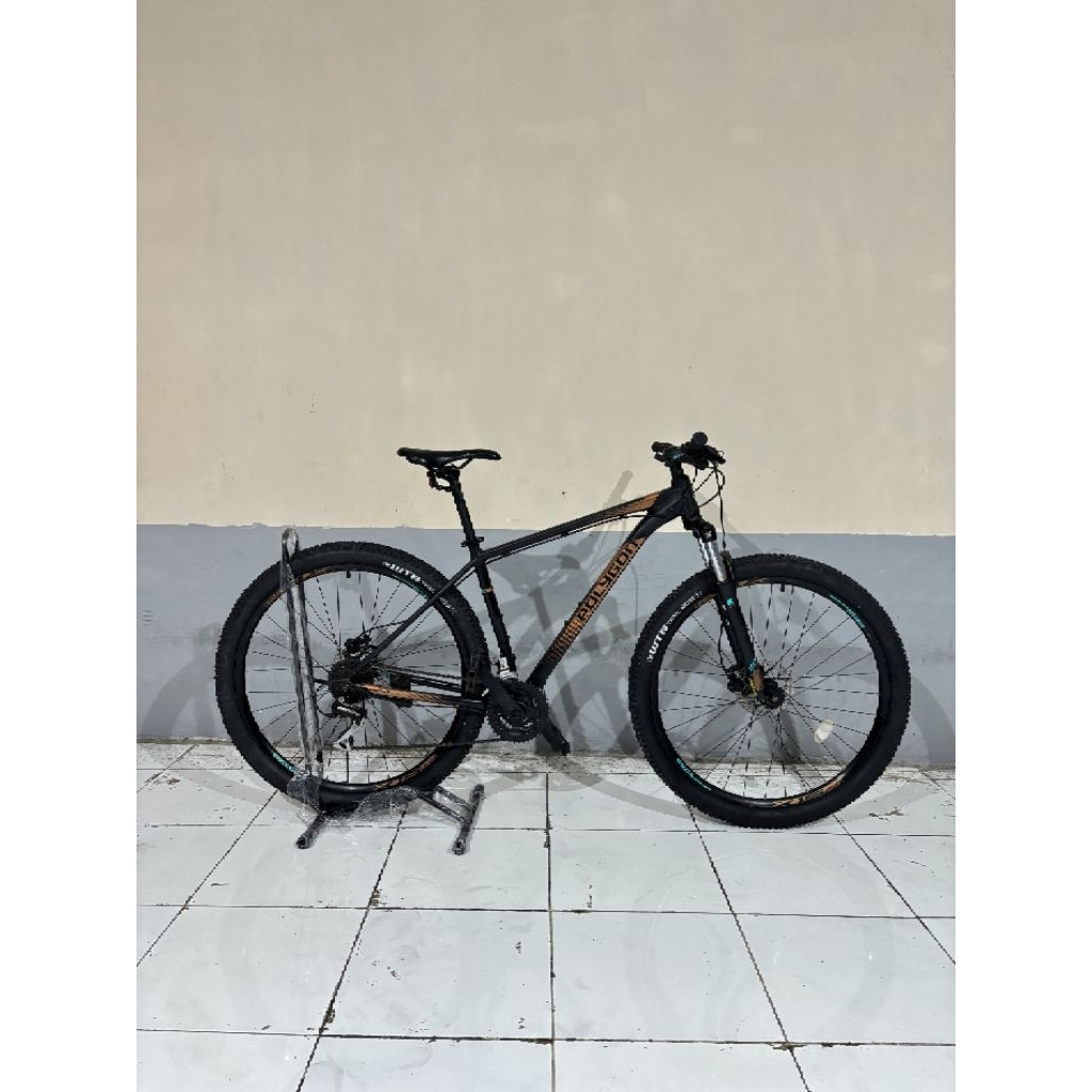 POLYGON PREMIER 4 TAHUN 2019