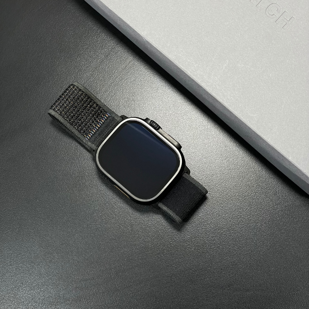 Apple Watch Ultra Gen 2 Black Titanium / Second / Like New / Fullset