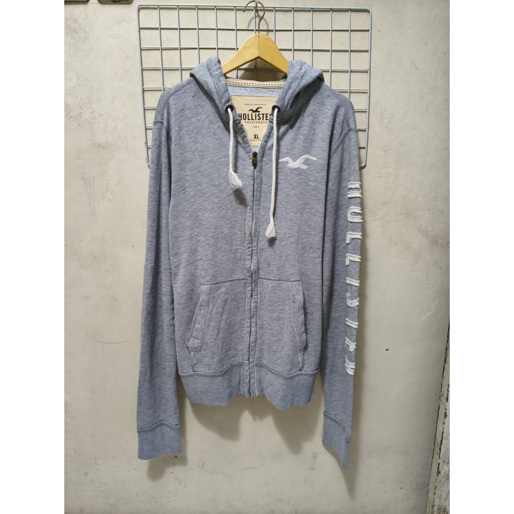 Hoodie zipper holister