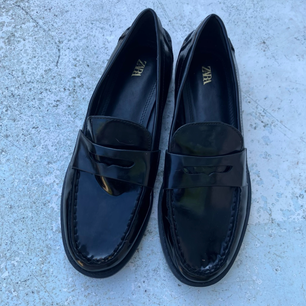 Zara Black Leather Loafers Mokasin